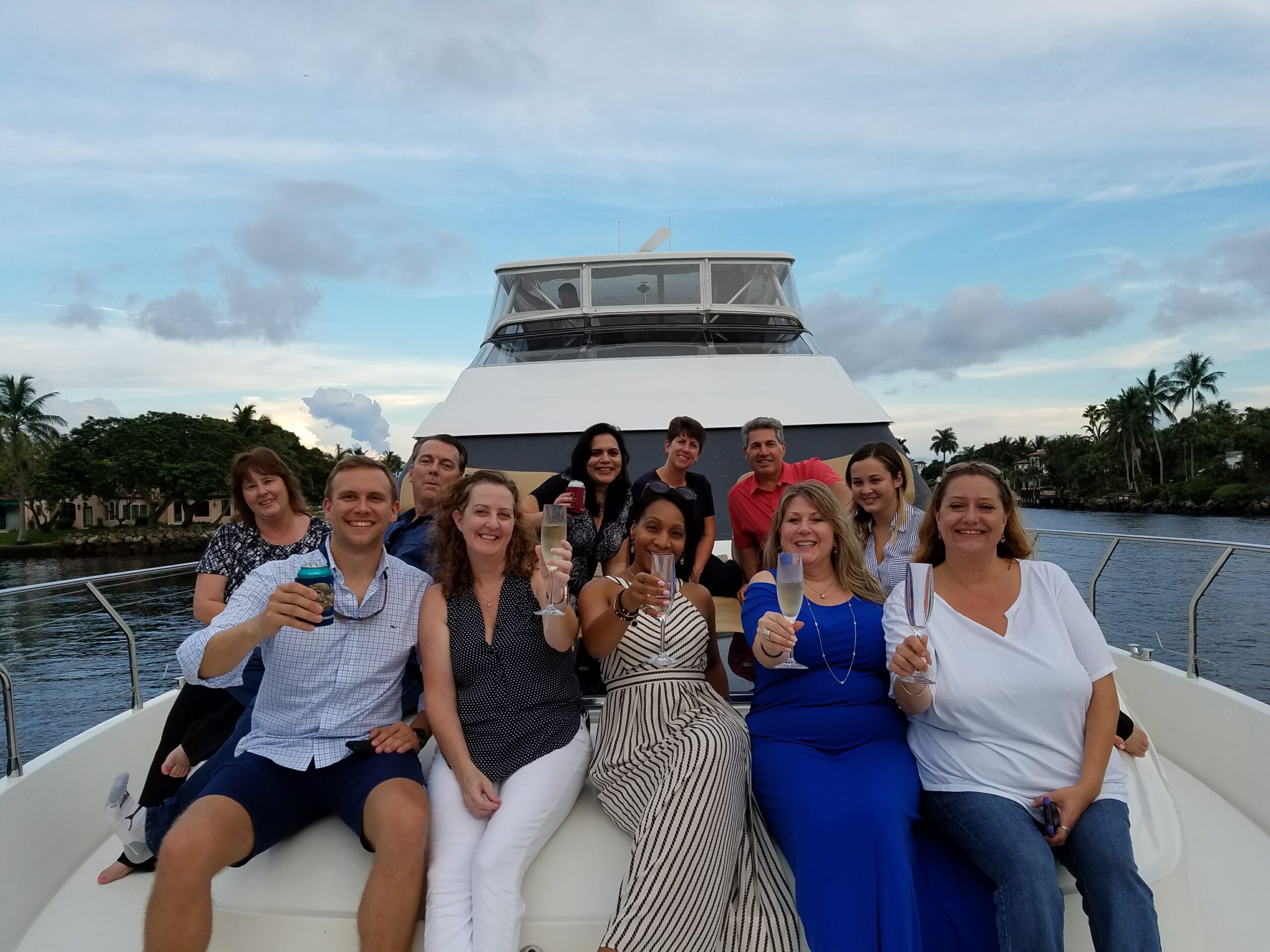 How to Charter your Special Event Party Boat or Dinner Cruise